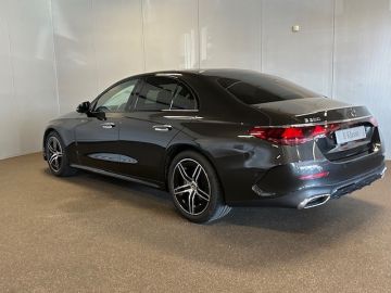Mercedes-Benz E-Klasse 200 NIEUW MODEL AMG STYLING-NIGHT-CAMERA-ACC-KEYLESS-COMPLEET