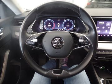 Škoda Octavia Combi 1.0 TSI Business Edition Plus, Lm velgen 17'', Clima contro