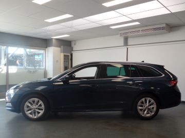Škoda Octavia Combi 1.0 TSI Business Edition Plus, Lm velgen 17'', Clima contro