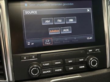 Porsche Macan 2.0-SPORTDESIGN-PANORAMA-PDLS-PSAM-STOELEN 14 VOUDIG-CAMERA-ZEER 