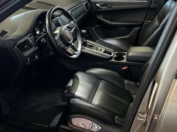 Porsche Macan 2.0-SPORTDESIGN-PANORAMA-PDLS-PSAM-STOELEN 14 VOUDIG-CAMERA-ZEER 