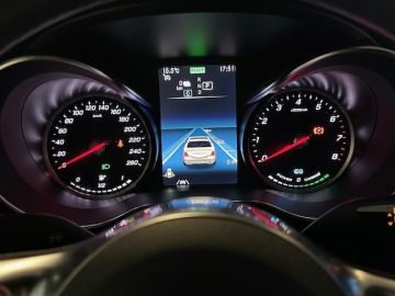 Mercedes-Benz GLC Coupé 300e 4 Matic AMG STYLING-NIGHT-TREKHAAK-DODEHOEK-COMPLEET