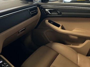 Porsche Macan 2.0-PANORAMA-LUCHTVERING-MEMORY-ZEER COMPL.-NL AUTO