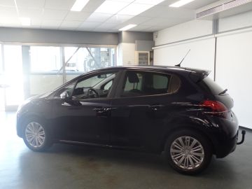Peugeot 208 1.2 PureTech Signature, Dealer onderhouden, Navigatie, Cruise con