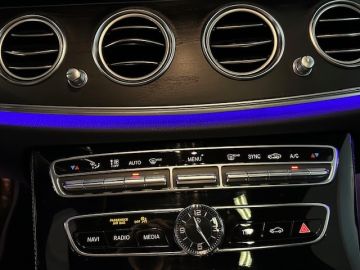 Mercedes-Benz E-Klasse All Terrain 220D 4 Matic Avantgarde-SCHUIFDAK-LUCHTVERING-TREKHAA