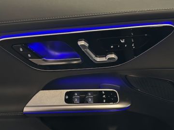 Mercedes-Benz GLC 300e 4 Matic Avantgarde Advanced-DIGITAL LIGHT-MEMORY-DISTRONIC-C