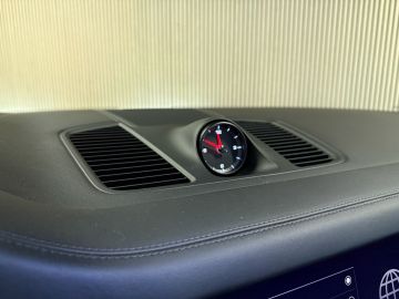 Porsche Cayenne Coupé 3.0 E-Hybrid Sport Design Platinum Edition-HEAD UP-SOUND-LU