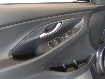 Hyundai I30 1.0 T-GDi MHEV Comfort Smart hybride, Navigatie, Achteruitrijcame