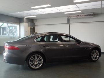 Jaguar XF 3.0d Portfolio 300pk!!, Full options, Nederlandse auto, Uniek 136