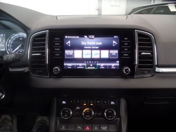 Škoda Karoq 1.5 TSI ACT Business Edition Plus Automaat, 1500kg trekgewicht, N