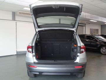 Škoda Karoq 1.5 TSI ACT Business Edition Plus Automaat, 1500kg trekgewicht, N