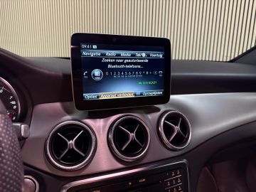 Mercedes-Benz CLA Shooting Brake 180 AMG STYLING-CAMERA-TREKHAAK-SFEER-COMPLEET