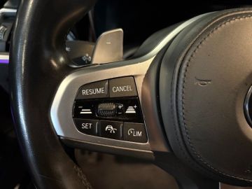 BMW 3 Serie Touring 320i M SPORTPAKKET-ACC-SPORTSTOELEN-CAMERA-COMPLEET