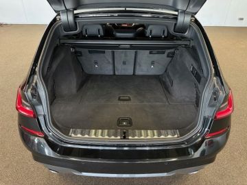 BMW 3 Serie Touring 320i M SPORTPAKKET-ACC-SPORTSTOELEN-CAMERA-COMPLEET