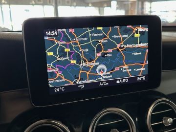 Mercedes-Benz GLC 250D 4 Matic AMG STYLING-PANORAMA-COMAND-COMPLEET