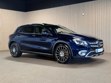 Mercedes-Benz GLA 250 Urban-PANORAMA-MEMORY-360 CAMERA-TREKHAAK-COMPL.