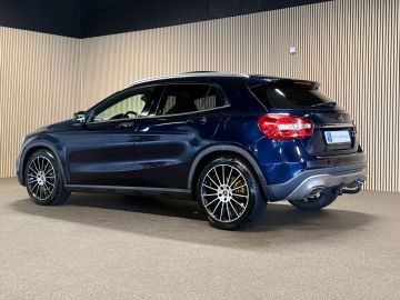 Mercedes-Benz GLA 250 Urban-PANORAMA-MEMORY-360 CAMERA-TREKHAAK-COMPL.
