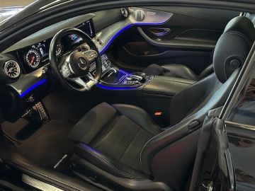 Mercedes-Benz E-Klasse Coupé 300 AMG STYLING-PANORAMA-NIGHT-CAMERA-TREKHAAK-COMPLEET