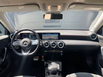 Mercedes-Benz A-Klasse 250 e AMG-style - Trekhaak - Camera - Apple car play etc etc!