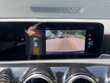 Mercedes-Benz A-Klasse 250 e AMG-style - Trekhaak - Camera - Apple car play etc etc!
