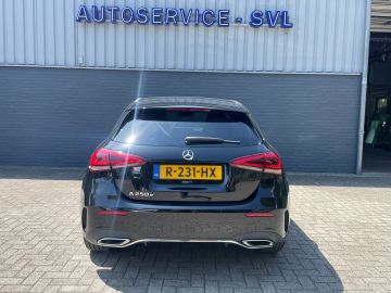 Mercedes-Benz A-Klasse 250 e AMG-style - Trekhaak - Camera - Apple car play etc etc!