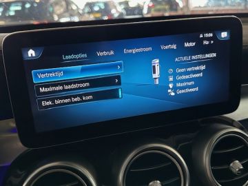 Mercedes-Benz GLC 300e 4 Matic Luxury-PANORAMA-360 CAMERA-TREKHAAK-DODEHOEK-COMPLEE