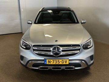 Mercedes-Benz GLC 300e 4 Matic Luxury-PANORAMA-360 CAMERA-TREKHAAK-DODEHOEK-COMPLEE