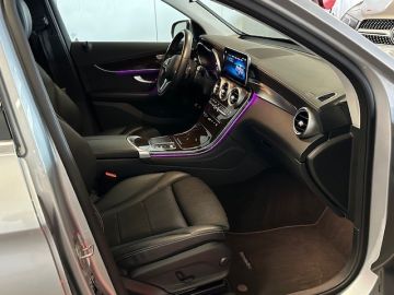 Mercedes-Benz GLC 300e 4 Matic Luxury-PANORAMA-360 CAMERA-TREKHAAK-DODEHOEK-COMPLEE