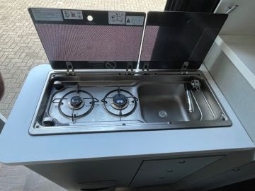 Hymer FREE 602 Hymer Free 602 - Hefdak - Achteruitrijcamera - Navi - Trekhaak Etc Etc 