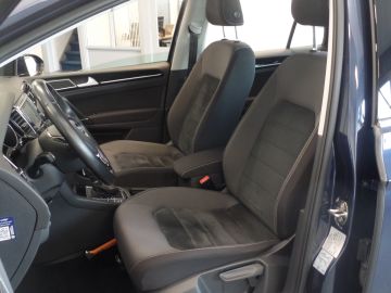 Volkswagen Golf Sportsvan 1.2 TSI Highline Automaat, Navigatie, Achteruitrijc, Elek ramen/S