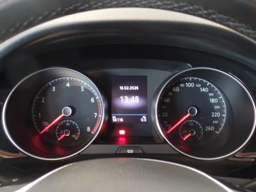 Volkswagen Golf Sportsvan 1.2 TSI Highline Automaat, Navigatie, Achteruitrijc, Elek ramen/S