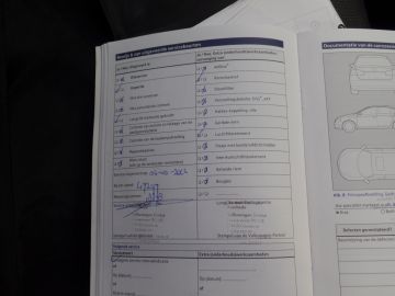 Volkswagen Golf Sportsvan 1.2 TSI Highline Automaat, Navigatie, Achteruitrijc, Elek ramen/S