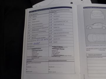 Volkswagen Golf Sportsvan 1.2 TSI Highline Automaat, Navigatie, Achteruitrijcamera, Elek ra