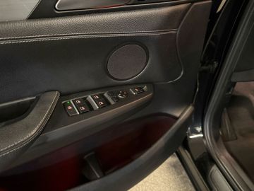 BMW X4 xDrive20i Executive-LEER-HEAD UP-TREKHAAK-SURROUND CAMERA-COMPLEE