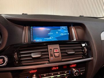 BMW X4 xDrive20i Executive-LEER-HEAD UP-TREKHAAK-SURROUND CAMERA-COMPLEE