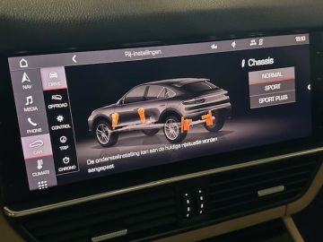 Porsche Cayenne Coupé 3.0 E Hybrid-HEAD UP-INNODRIVE-VIERWIELSTURING-LUCHT-PANO-Z