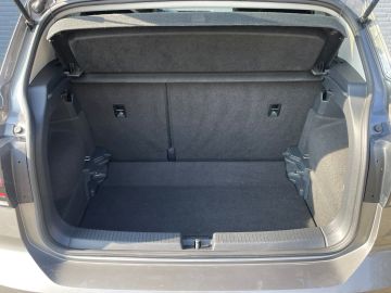 Volkswagen T-Cross 1.0 TSI Life - Dodehoekdetectie - Apple car play - Cruise control