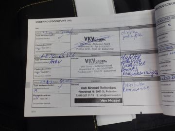 Renault Clio Estate 0.9 TCe Limited, Navigatie, Airco, Elek ramen/spiegels, Cr