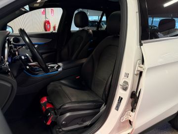 Mercedes-Benz GLC 250 4 Matic AMG STYLING-PANORAMA-DODEHOEK-SFEER-20 INCH MULTISPAA