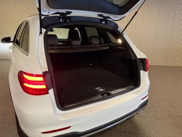 Mercedes-Benz GLC 250 4 Matic AMG STYLING-PANORAMA-DODEHOEK-SFEER-20 INCH MULTISPAA