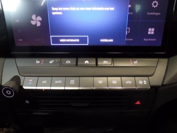 Opel Astra 1.2 Business Edition 5drs, Navigatie, Achteruitrijcamera, Stoel v