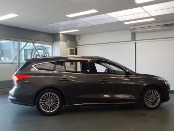 Ford Focus Wagon 1.0 EcoBoost Vignale 125pk, Full options!!, Navigatie, Acht