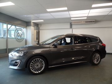 Ford Focus Wagon 1.0 EcoBoost Vignale 125pk, Full options!!, Navigatie, Acht