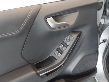 Ford Puma 1.0 EcoBoost Hybrid Titanium Navigatie, Clima controle, Cruise co