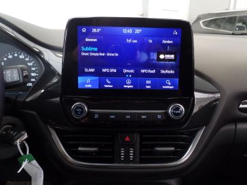 Ford Puma 1.0 EcoBoost Hybrid Titanium Navigatie, Clima controle, Cruise co