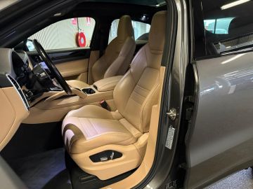 Porsche Cayenne Coupé 3.0 E Hybrid-BURMESTER-INNODRIVE-VIERWIELSTURING-LUCHT-PANO