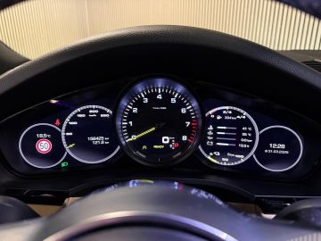 Porsche Cayenne Coupé 3.0 E Hybrid-BURMESTER-INNODRIVE-VIERWIELSTURING-LUCHT-PANO