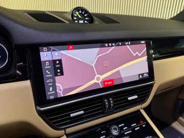Porsche Cayenne Coupé 3.0 E Hybrid-BURMESTER-INNODRIVE-VIERWIELSTURING-LUCHT-PANO