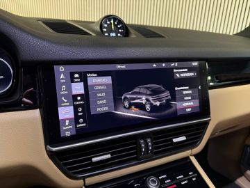 Porsche Cayenne Coupé 3.0 E Hybrid-BURMESTER-INNODRIVE-VIERWIELSTURING-LUCHT-PANO