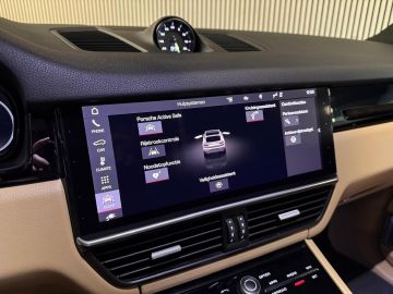 Porsche Cayenne Coupé 3.0 E Hybrid-BURMESTER-INNODRIVE-VIERWIELSTURING-LUCHT-PANO